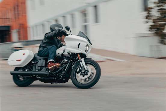 HARLEY-DAVIDSON-LOW RIDER ST-2026