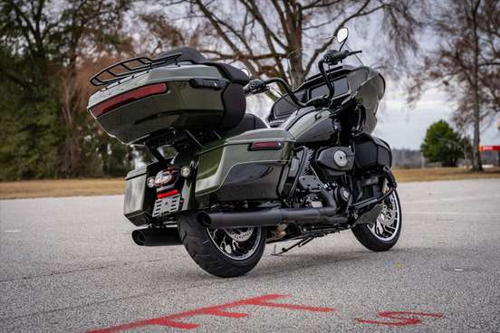 HARLEY-DAVIDSON-ROAD GLIDE LIMITED-2026