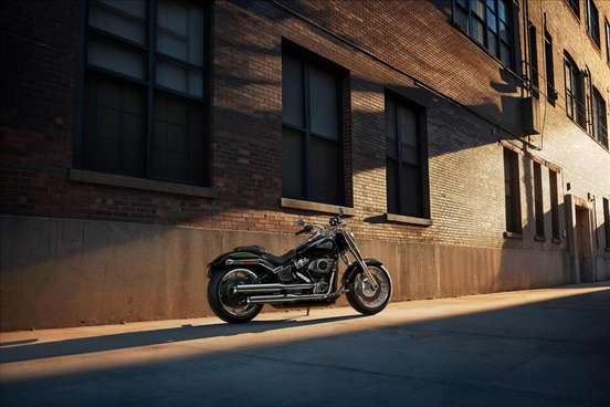 HARLEY-DAVIDSON-SOFTAIL FAT BOY 117-2026
