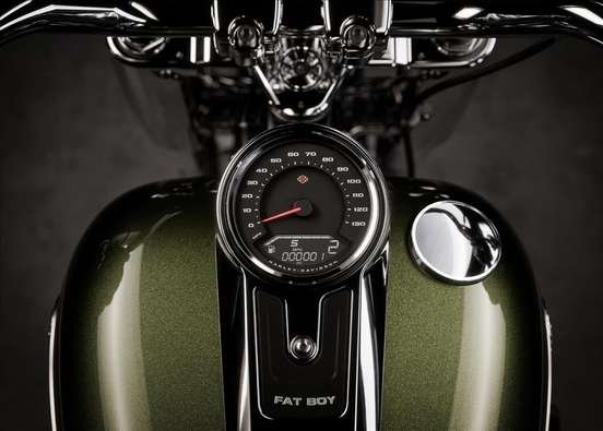 HARLEY-DAVIDSON-SOFTAIL FAT BOY 117-2026