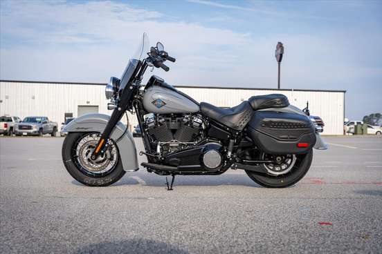 HARLEY-DAVIDSON-SOFTAIL HERITAGE CLASSIC-2026