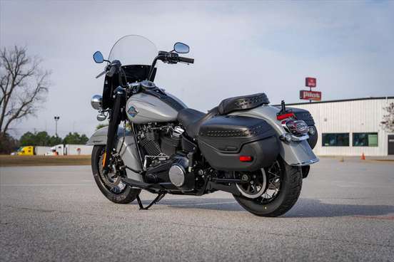 HARLEY-DAVIDSON-SOFTAIL HERITAGE CLASSIC-2026