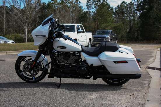 HARLEY-DAVIDSON-STREET GLIDE-2025