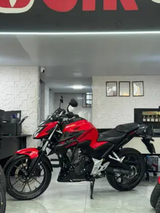 HONDA CB 300F TWISTER ABS HONDA CB 300F TWISTER ABS