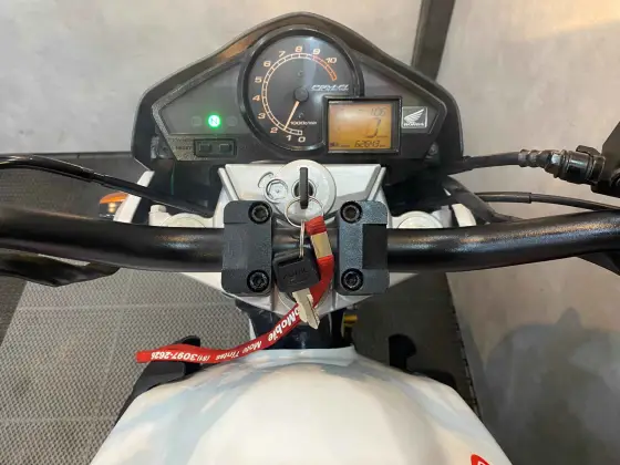HONDA CB 300R HONDA CB 300R