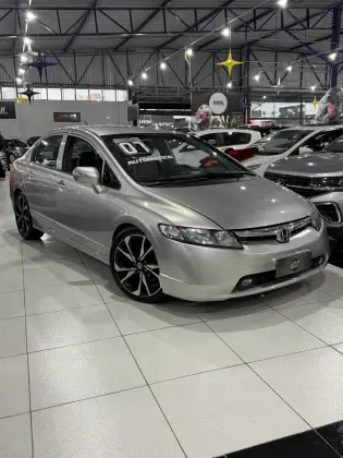 HONDA CIVIC 1.8 EXS 16V FLEX 4P AUTOMÁTICO HONDA CIVIC 1.8 EXS 16V FLEX 4P AUTOMÁTICO
