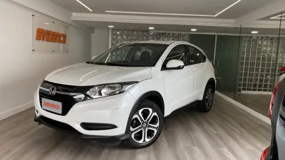 HONDA HR-V 1.8 16V FLEX LX 4P AUTOMÁTICO HONDA HR-V 1.8 16V FLEX LX 4P AUTOMÁTICO