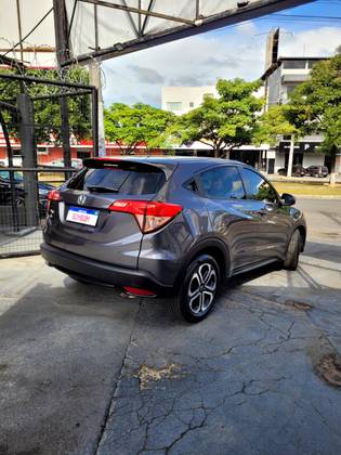 /en/city-ipameri/cate-car-used-car/honda-hr-v-2017-1-8-16v-flex-lx-4p-automatic-47026434874673152/-7