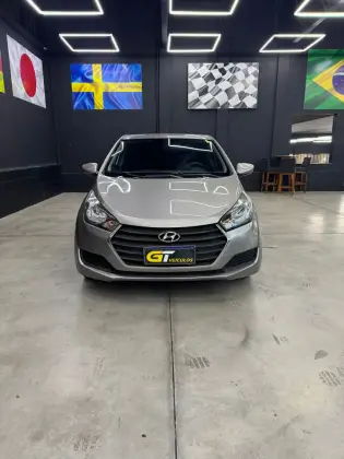 HYUNDAI HB20 1.0 COMFORT PLUS 12V FLEX 4P MANUAL HYUNDAI HB20 1.0 COMFORT PLUS 12V FLEX 4P MANUAL