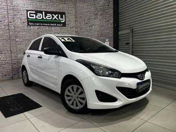 HYUNDAI HB20 1.0 COMFORT PLUS 12V FLEX 4P MANUAL HYUNDAI HB20 1.0 COMFORT PLUS 12V FLEX 4P MANUAL