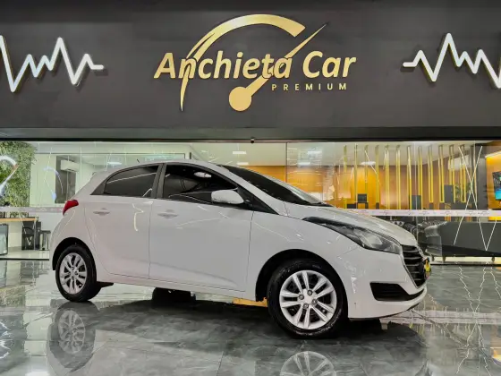 HYUNDAI HB20 1.6 COMFORT PLUS 16V FLEX 4P AUTOMÁTICO HYUNDAI HB20 1.6 COMFORT PLUS 16V FLEX 4P AUTOMÁTICO