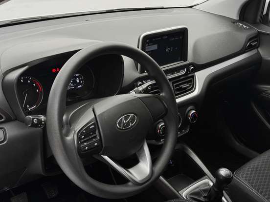HYUNDAI-HB20-2020