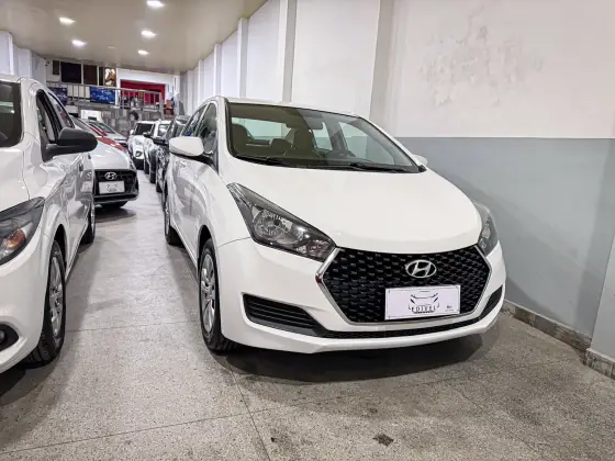 HYUNDAI HB20S 1.6 COMFORT STYLE 16V FLEX 4P AUTOMÁTICO