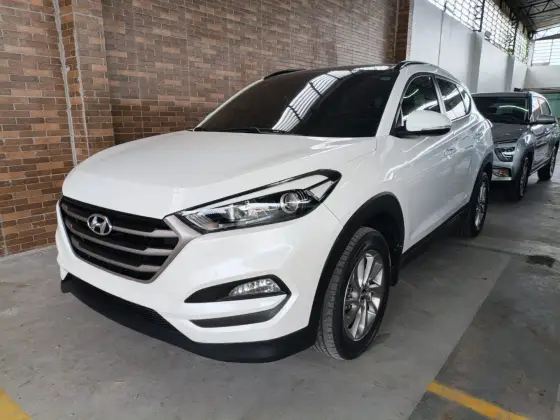 HYUNDAI TUCSON 1.6 16V T-GDI GASOLINA LIMITED ECOSHIFT HYUNDAI TUCSON 1.6 16V T-GDI GASOLINA LIMITED ECOSHIFT