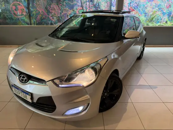 HYUNDAI VELOSTER 1.6 16V GASOLINA 3P AUTOMÁTICO HYUNDAI VELOSTER 1.6 16V GASOLINA 3P AUTOMÁTICO