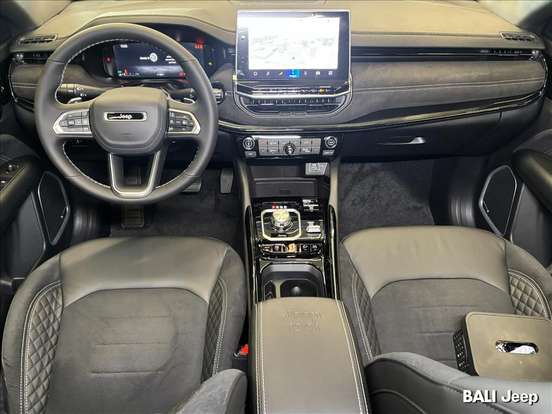 JEEP-COMMANDER-2025