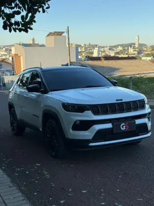 JEEP COMPASS 1.3 T270 TURBO FLEX LIMITED AT6 JEEP COMPASS 1.3 T270 TURBO FLEX LIMITED AT6