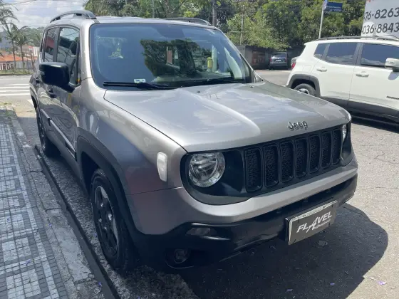 JEEP RENEGADE 1.8 16V FLEX 4P AUTOMÁTICO JEEP RENEGADE 1.8 16V FLEX 4P AUTOMÁTICO