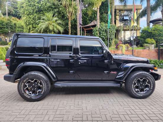 JEEP-WRANGLER-2023