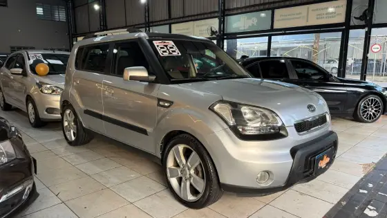 KIA SOUL 1.6 EX 16V FLEX 4P AUTOMÁTICO KIA SOUL 1.6 EX 16V FLEX 4P AUTOMÁTICO