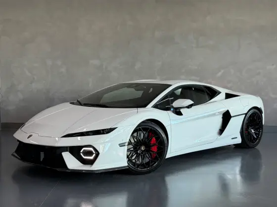 LAMBORGHINI TEMERARIO 4.0 V8 TURBO PHEV AUTOMÁTICO LAMBORGHINI TEMERARIO 4.0 V8 TURBO PHEV AUTOMÁTICO