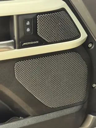 LAND ROVER-DEFENDER-2022