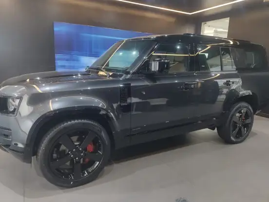 LAND ROVER-DEFENDER-2025