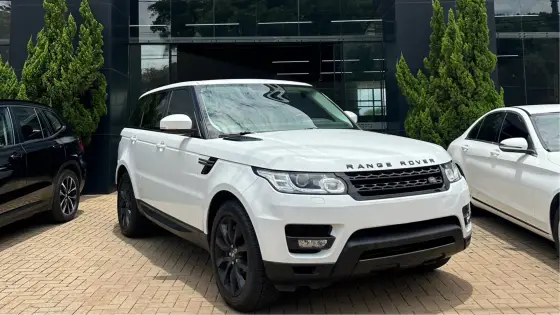 LAND ROVER RANGE ROVER SPORT 3.0 SE 4X4 V6 24V BITURBO DIESEL 4P AUTOMÁTICO LAND ROVER RANGE ROVER SPORT 3.0 SE 4X4 V6 24V BITURBO DIESEL 4P AUTOMÁTICO