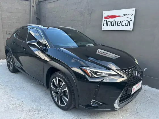 LEXUS UX 250h 2.0 VVT-I HYBRID DYNAMIC CVT LEXUS UX 250h 2.0 VVT-I HYBRID DYNAMIC CVT