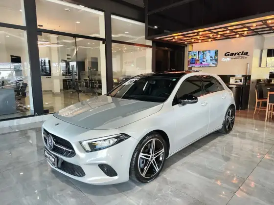 MERCEDES-BENZ A 250 2.0 CGI GASOLINA VISION 7G-DCT MERCEDES-BENZ A 250 2.0 CGI GASOLINA VISION 7G-DCT