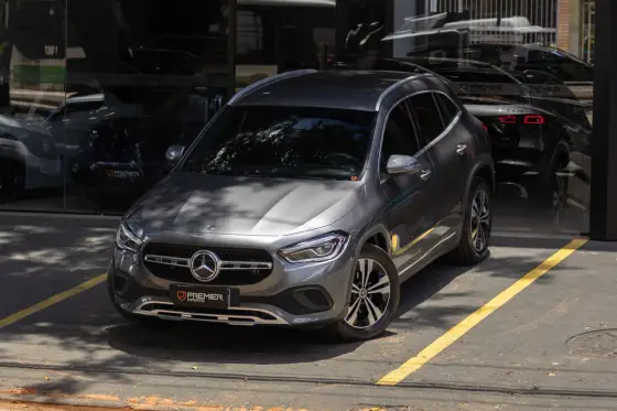 MERCEDES-BENZ GLA 200 1.3 GCI GASOLINA AMG LINE 7G-DCT MERCEDES-BENZ GLA 200 1.3 GCI GASOLINA AMG LINE 7G-DCT