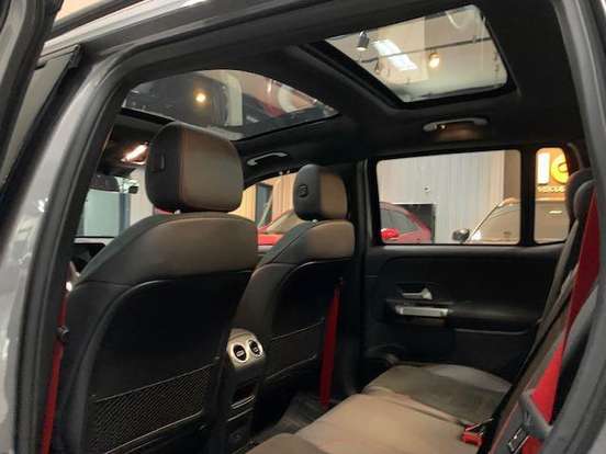 MERCEDES-BENZ-GLB 35 AMG-2022