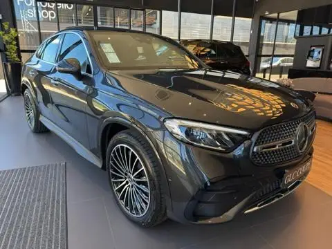 MERCEDES-BENZ GLC 300 2.0 MHEV AMG LINE COUPÉ 4MATIC 9G-TRONIC