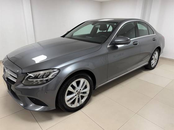 MERCEDES-BENZ C 180 1.6 CGI GASOLINA AVANTGARDE 9G-TRONIC