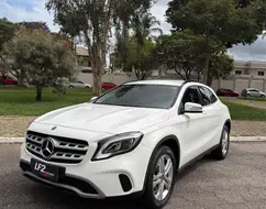 MERCEDES-BENZ GLA 200 1.6 CGI FLEX STYLE 7G-DCT MERCEDES-BENZ GLA 200 1.6 CGI FLEX STYLE 7G-DCT