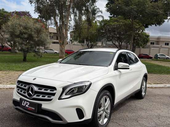 MERCEDES-BENZ-GLA 200-1.6 CGI FLEX STYLE 7G-DCT MERCEDES-BENZ-GLA 200-2019