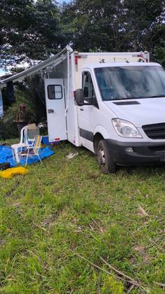 MERCEDES-BENZ SPRINTER 2.2 CHASSI 515 LONGO DIESEL 3P MANUAL