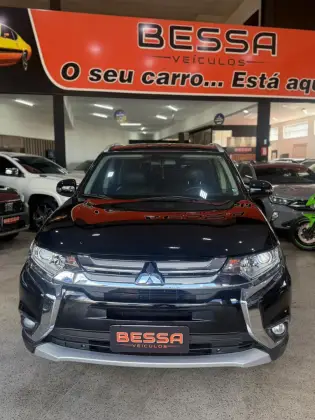 MITSUBISHI OUTLANDER 2.0 COMFORT 16V GASOLINA 4P AUTOMÁTICO