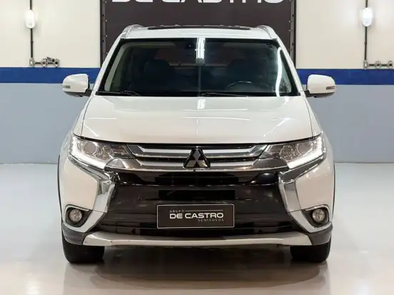 MITSUBISHI-OUTLANDER-2016