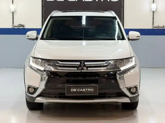 MITSUBISHI-OUTLANDER-2.2 4X4 16V DIESEL 4P AUTOMÁTICO MITSUBISHI-OUTLANDER-2016