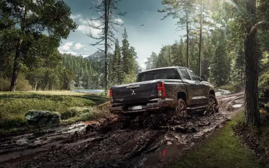 MITSUBISHI-TRITON-2.4 BITURBO DIESEL CD HPE-S 4X4 AUTOMÁTICO MITSUBISHI-TRITON-2026