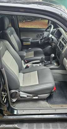 MITSUBISHI-PAJERO SPORT-2006