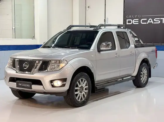 NISSAN FRONTIER 2.5 SL 4X4 CD TURBO ELETRONIC DIESEL 4P AUTOMÁTICO NISSAN FRONTIER 2.5 SL 4X4 CD TURBO ELETRONIC DIESEL 4P AUTOMÁTICO