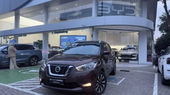 NISSAN KICKS 1.6 16V FLEXSTART SV 4P XTRONIC NISSAN KICKS 1.6 16V FLEXSTART SV 4P XTRONIC