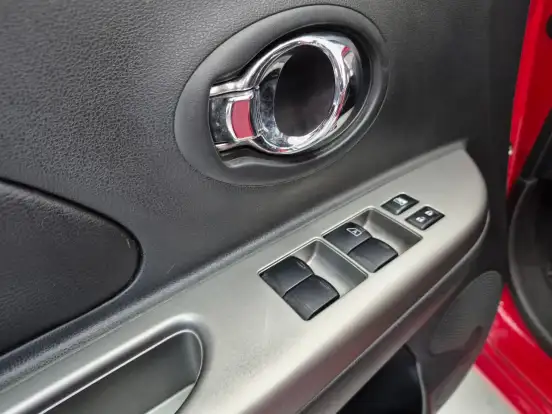 NISSAN-MARCH-2014