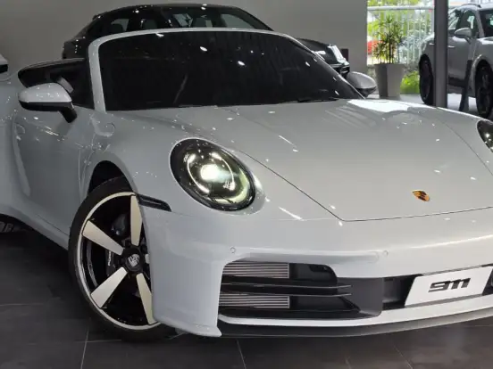 PORSCHE-911-3.0 24V H6 GASOLINA CARRERA CABRIOLET PDK PORSCHE-911-2025