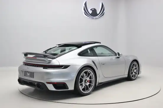 PORSCHE-911-2024