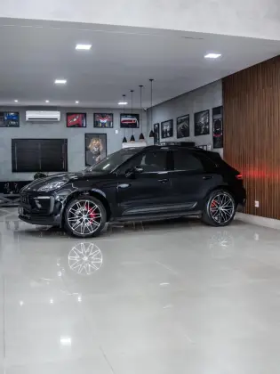 PORSCHE MACAN 2.0 TURBO GASOLINA PDK PORSCHE MACAN 2.0 TURBO GASOLINA PDK