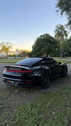 PORSCHE-911-2022