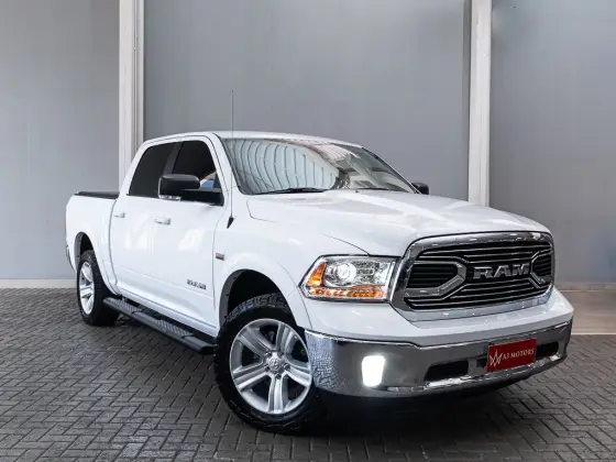 RAM CLASSIC 5.7 V8 GASOLINA LARAMIE CD 4X4 AUTOMÁTICO RAM CLASSIC 5.7 V8 GASOLINA LARAMIE CD 4X4 AUTOMÁTICO